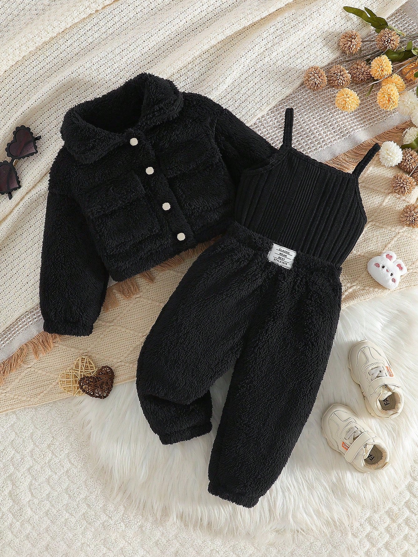 Turndown Collar Utility Jacket, Solid Color Tank Top, And Long Pants Black