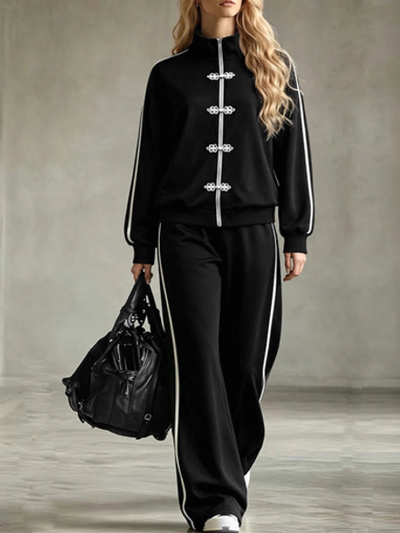 Letter Print Stand Collar Sweatshirt And Shorts, Warm Campus Outfit