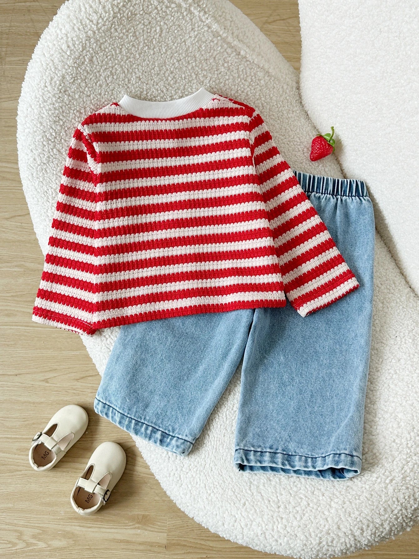Strawberry Striped Embroidered Long Sleeve Round Neck Party Fall Holiday Outfits