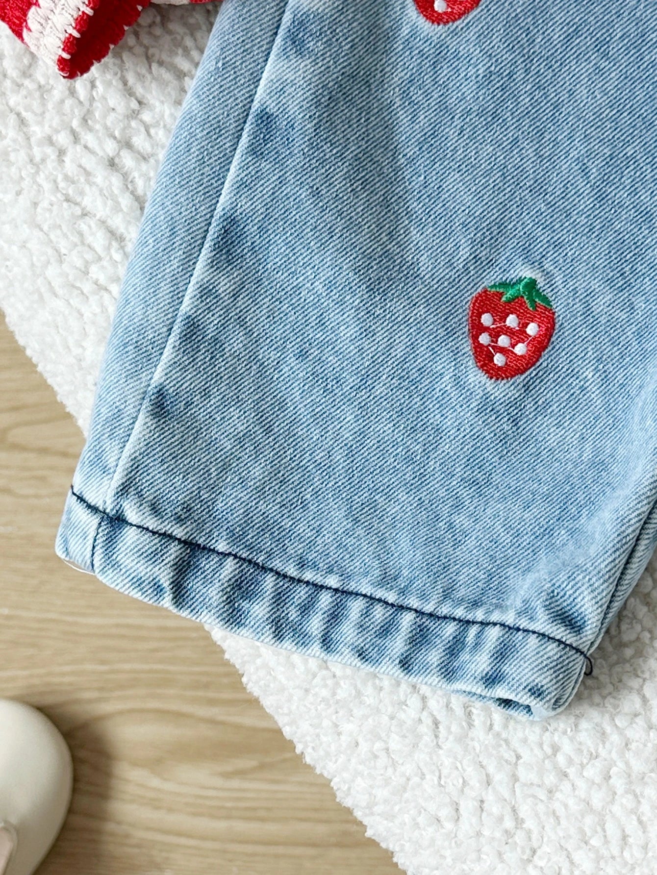 Strawberry Striped Embroidered Long Sleeve Round Neck Party Fall Holiday Outfits