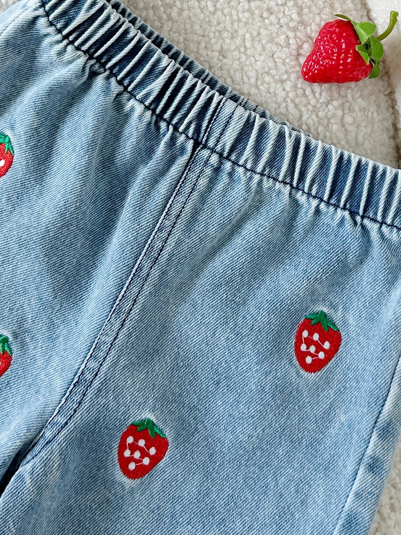 Strawberry Striped Embroidered Long Sleeve Round Neck Party Fall Holiday Outfits