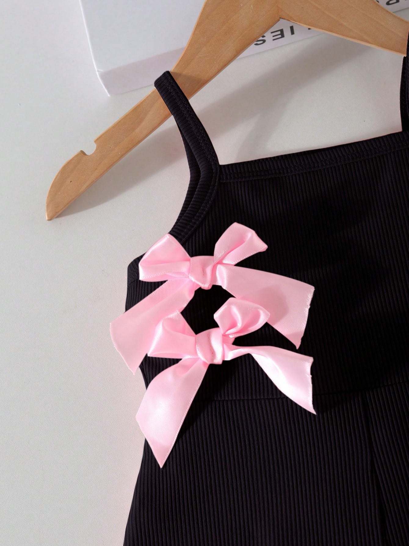 Casual Sleeveless Elastic Ribbed Fabric Bow Decor Romper