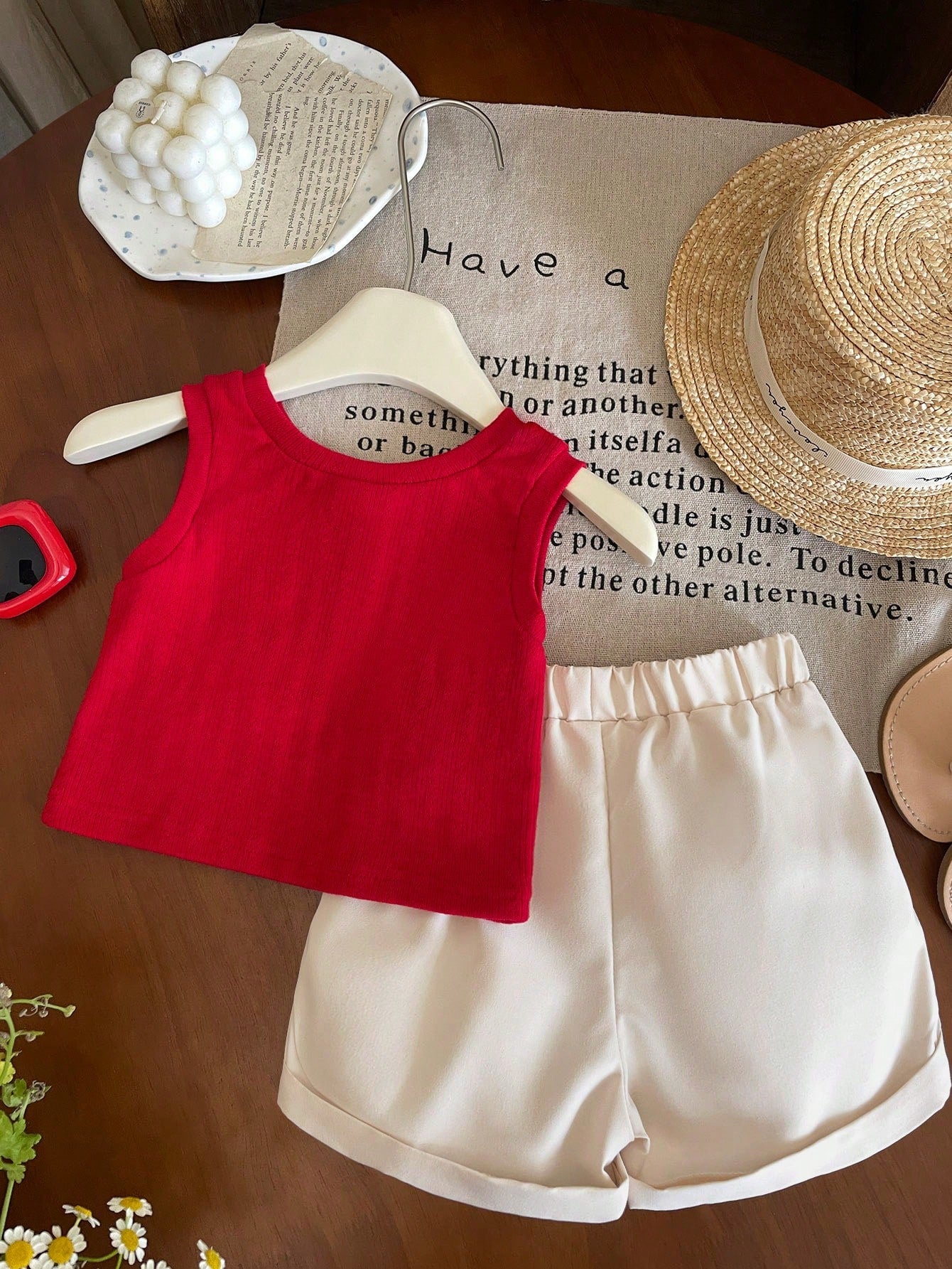 Baby Girl Sleeveless Strawberry Decoration Top &Shorts