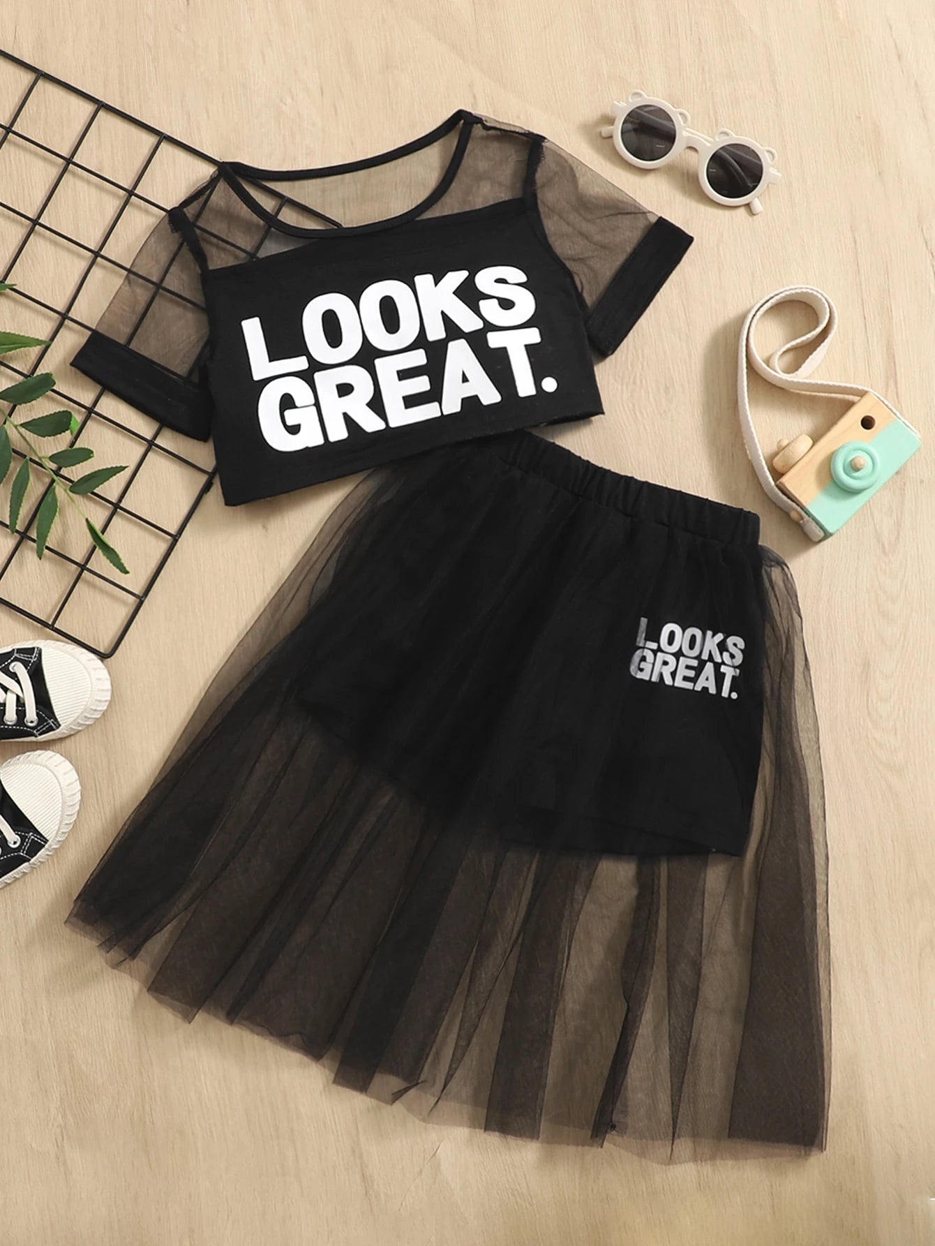Young Girl Slogan Graphic Contrast Mesh Tee & Skirt