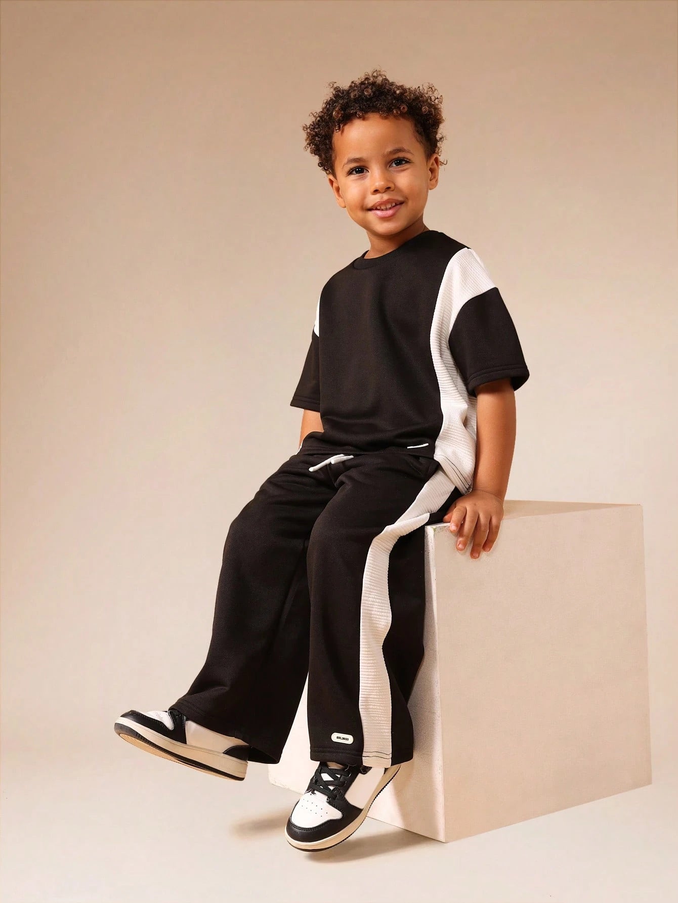 SUMWON Boys Striped Short Sleeve T-Shirt And Joggers Co-Ord Set