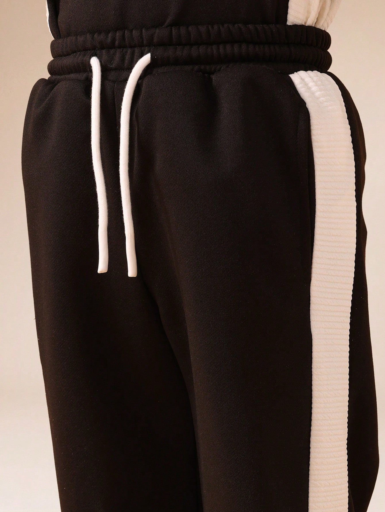 SUMWON Boys Striped Short Sleeve T-Shirt And Joggers Co-Ord Set