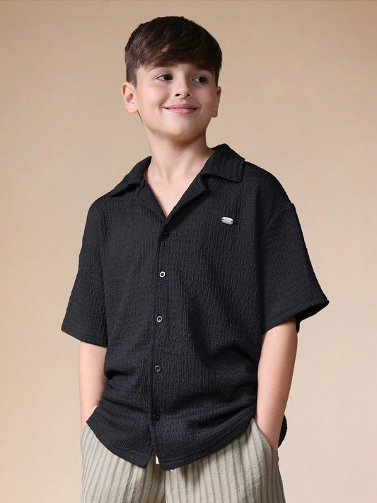 Textured Button Down Short Sleeve Collared Shirt