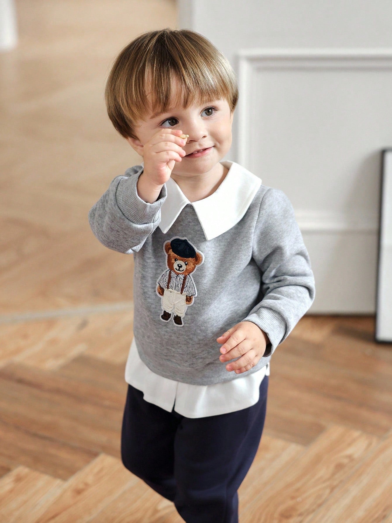 Bear Embroidery Peter‑Pan Collar Sweatshirt & Jogger Pants Casual Outfit