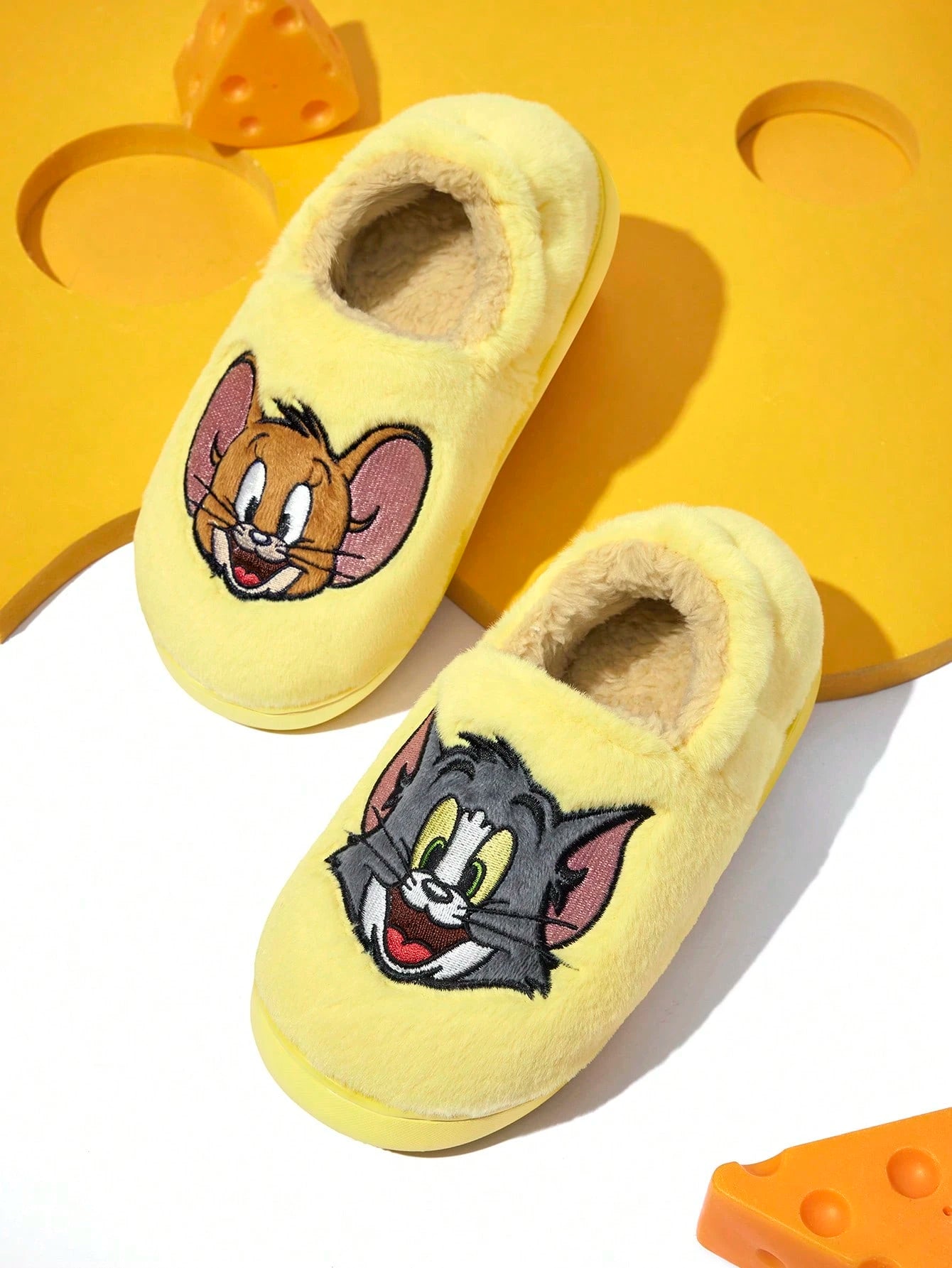 Embroidery Cartoon Yellow Children's Non-Slip Indoor Slippers