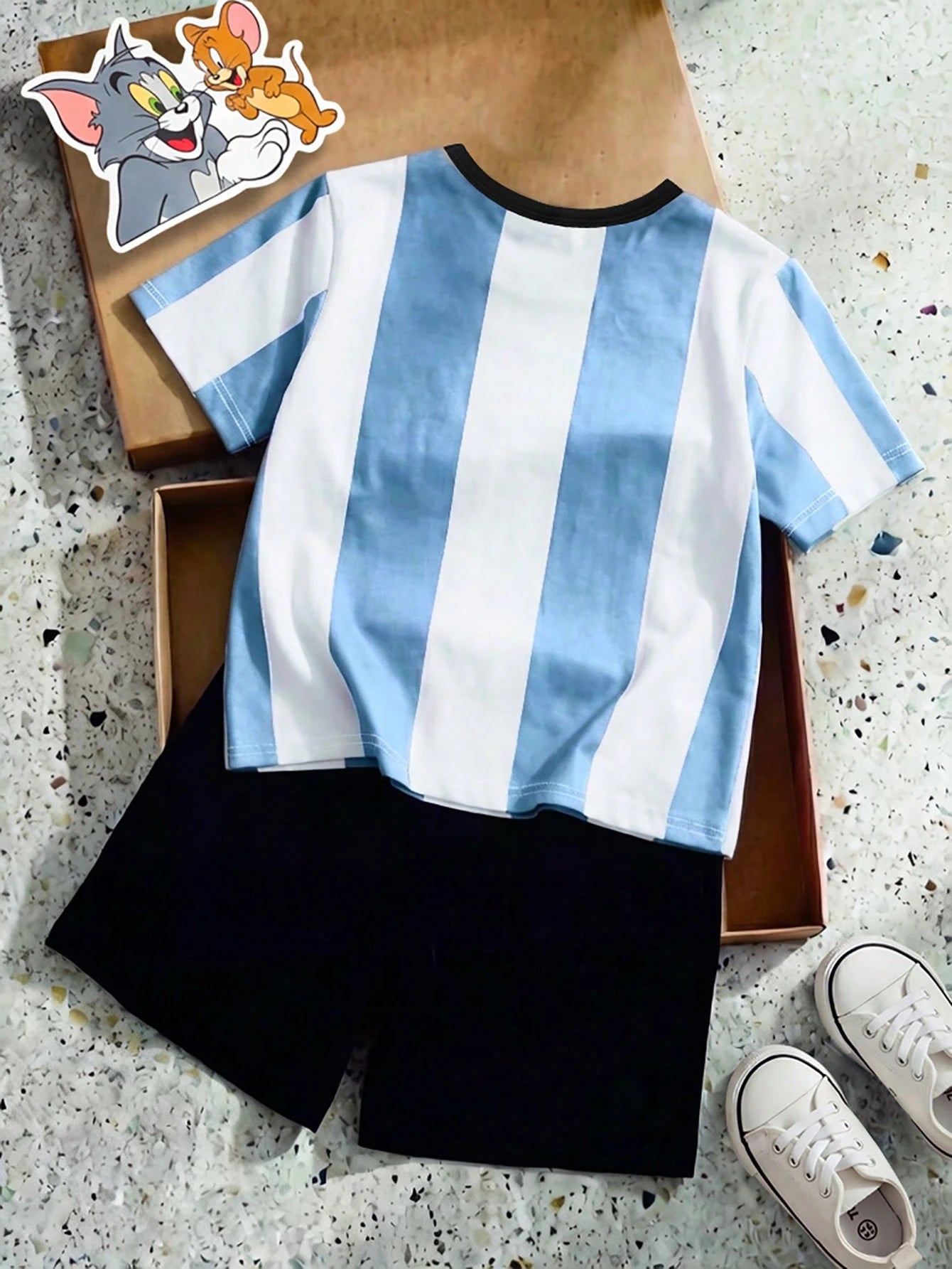 Cartoon Contrast Stripe Print Short Sleeve T-Shirt And Shorts Set