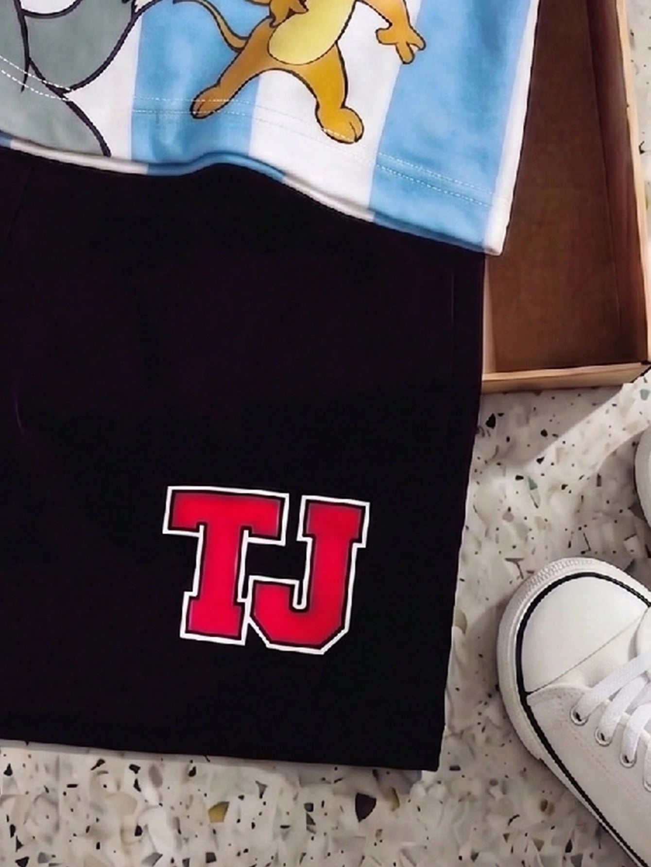Cartoon Contrast Stripe Print Short Sleeve T-Shirt And Shorts Set