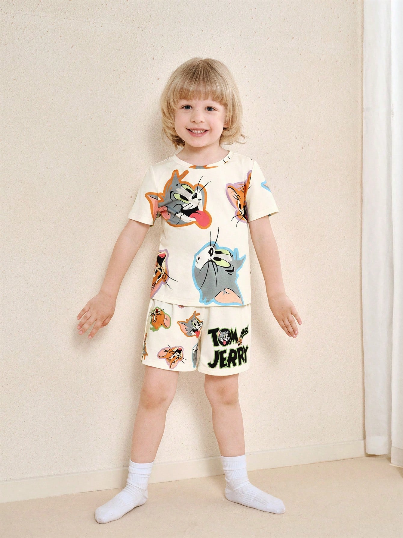 Young Boy Cartoon Print Crew Neck Short Sleeve Top And Shorts