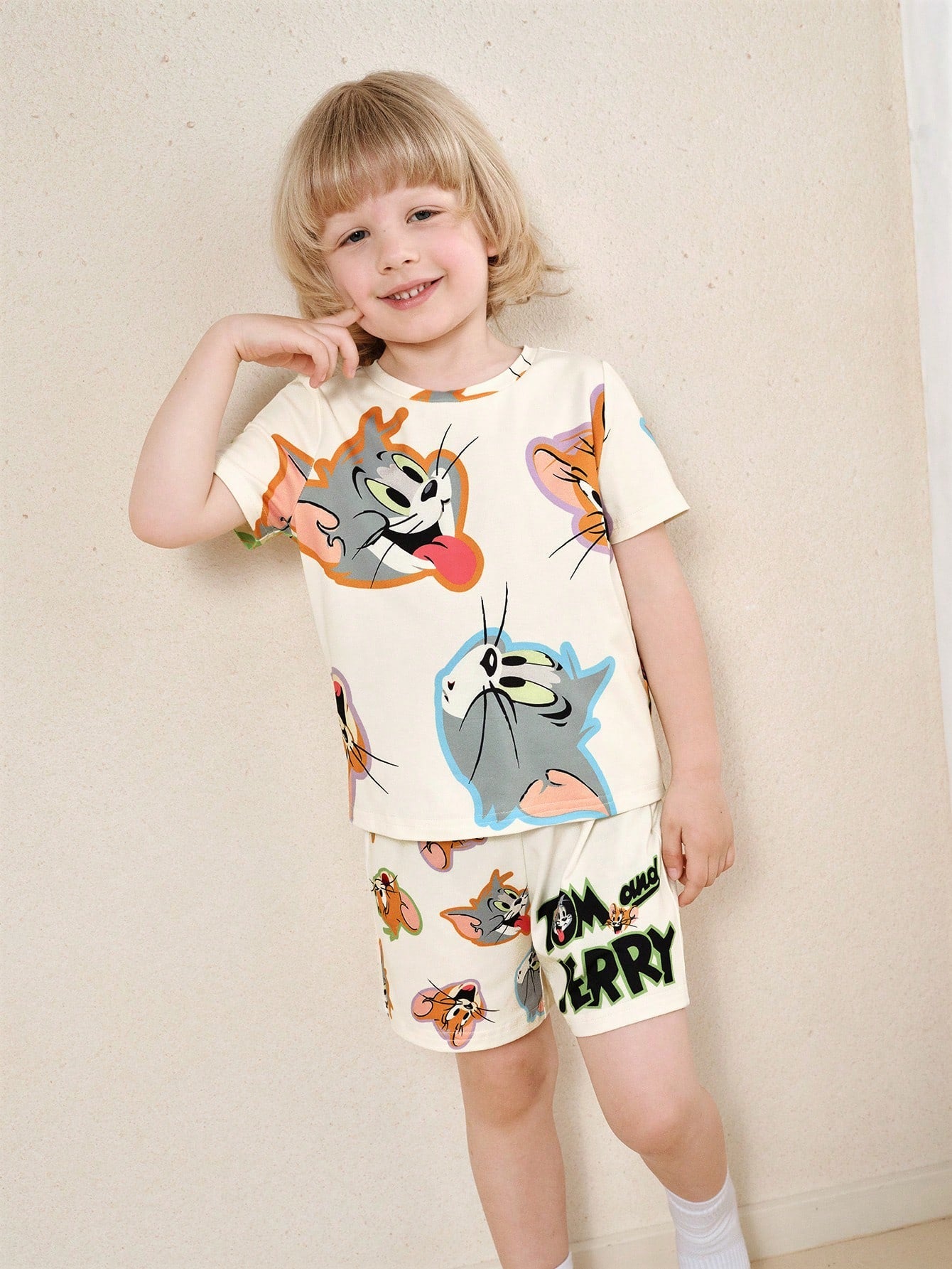 Young Boy Cartoon Print Crew Neck Short Sleeve Top And Shorts