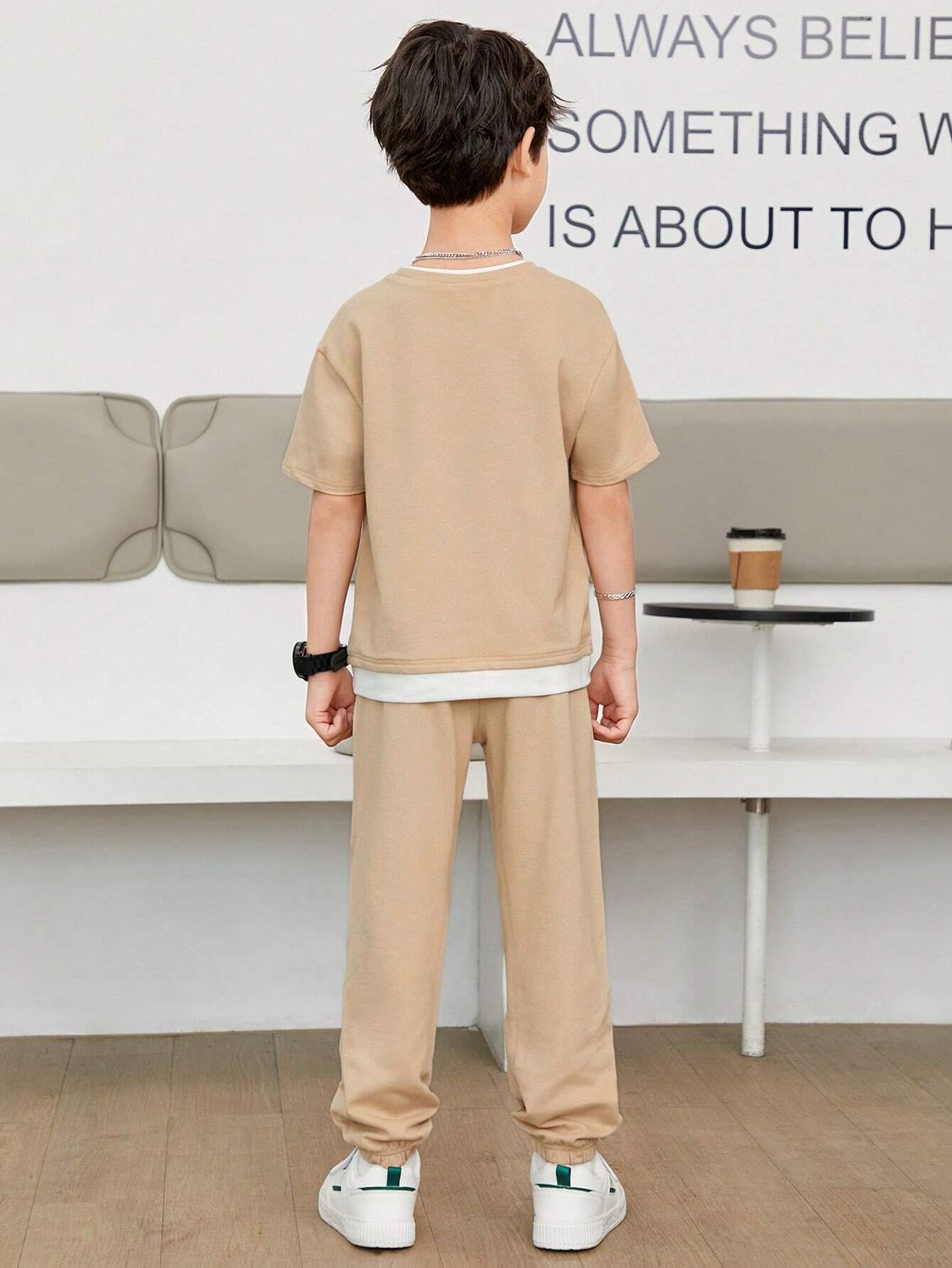 Tween Boy Letter Graphic 2 In 1 Tee & Sweatpants