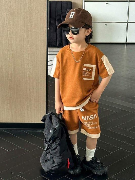 Kids 2-Piece Boys Color Block Letter Print T-Shirt & Shorts Sports Set